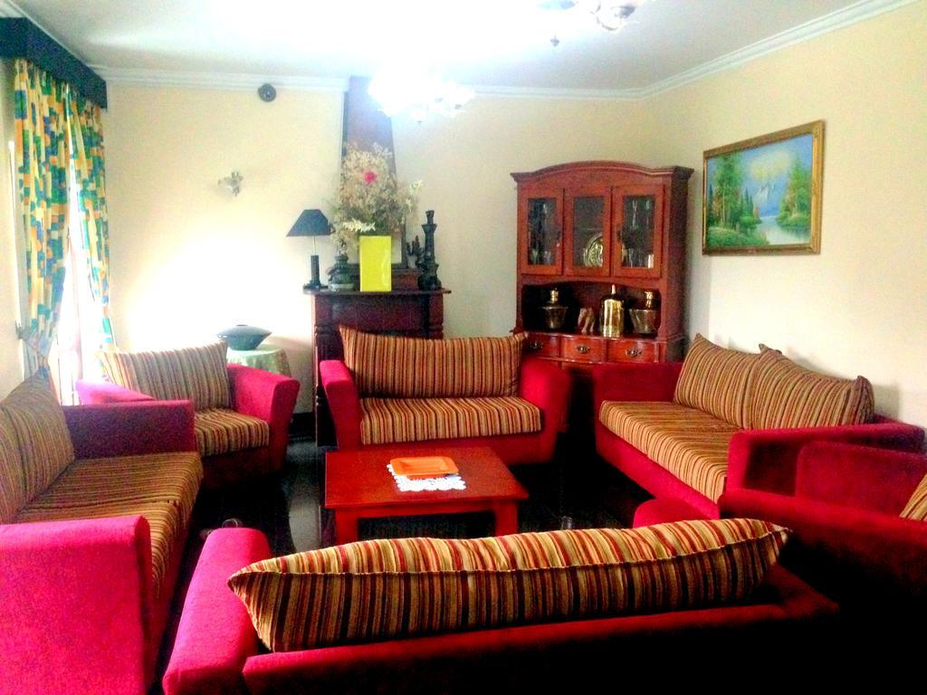 Colling Wood Hotel นูวาราเอลิยา ภายนอก รูปภาพ