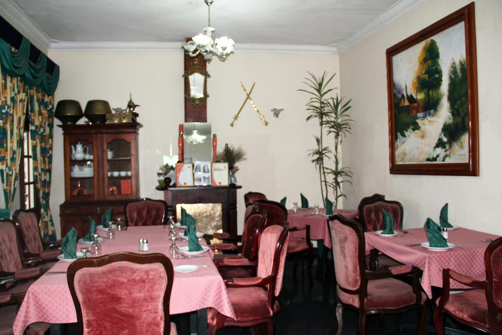 Colling Wood Hotel นูวาราเอลิยา ภายนอก รูปภาพ